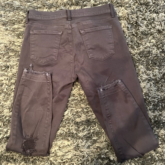 J Brand 932 Distressed Skinny Jean - Picture 8 of 9